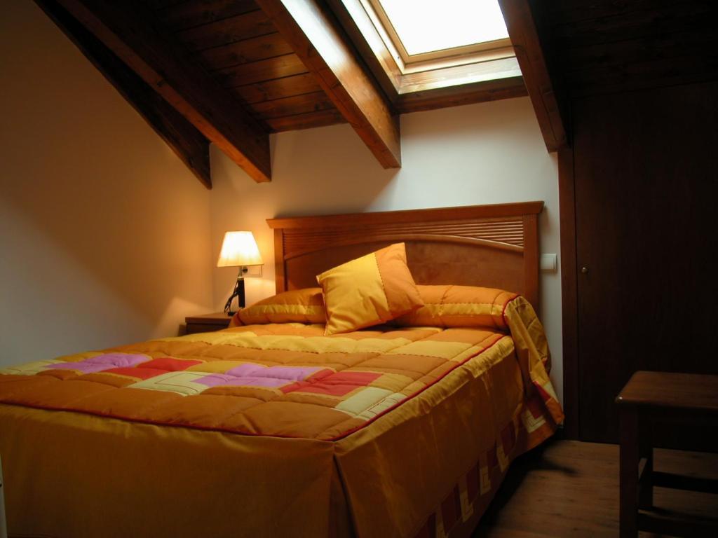 Apartamentos Estop Sahun Luaran gambar