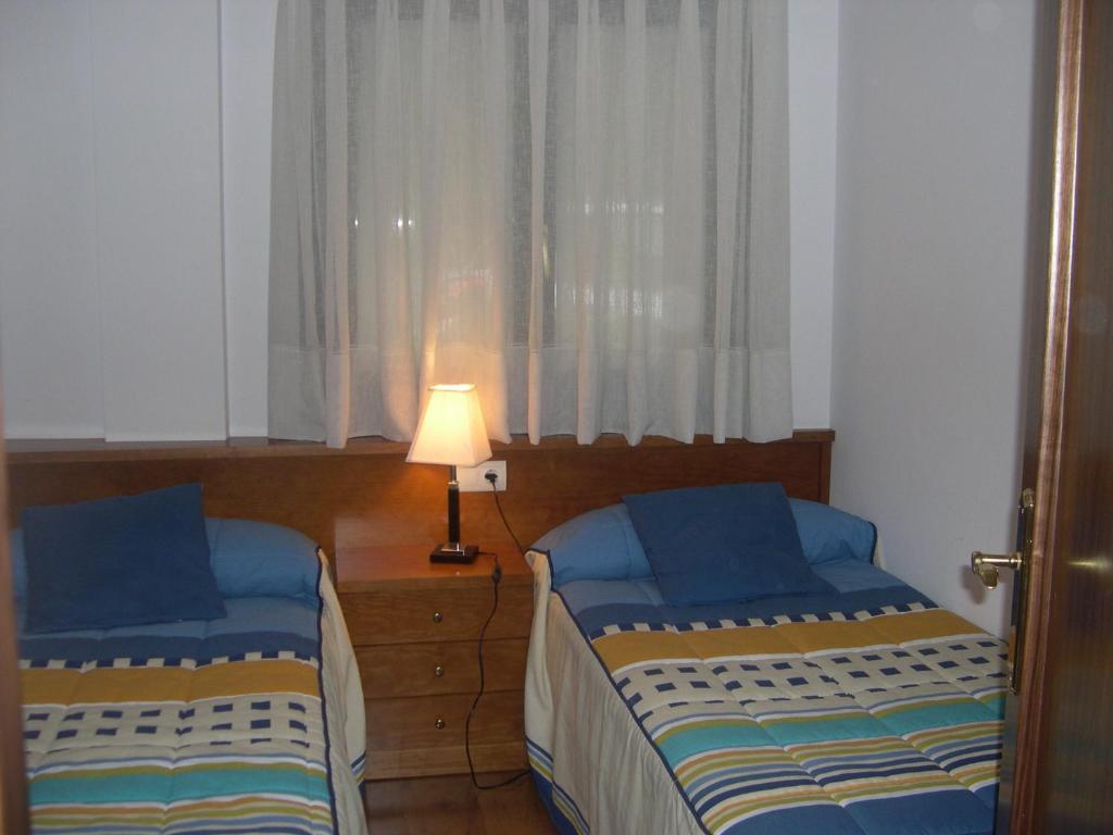 Apartamentos Estop Sahun Luaran gambar